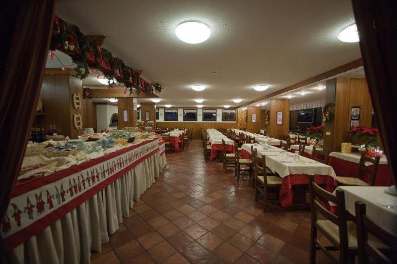 Hotel Ski Club I Cavalieri Rta Sestriere Exterior foto